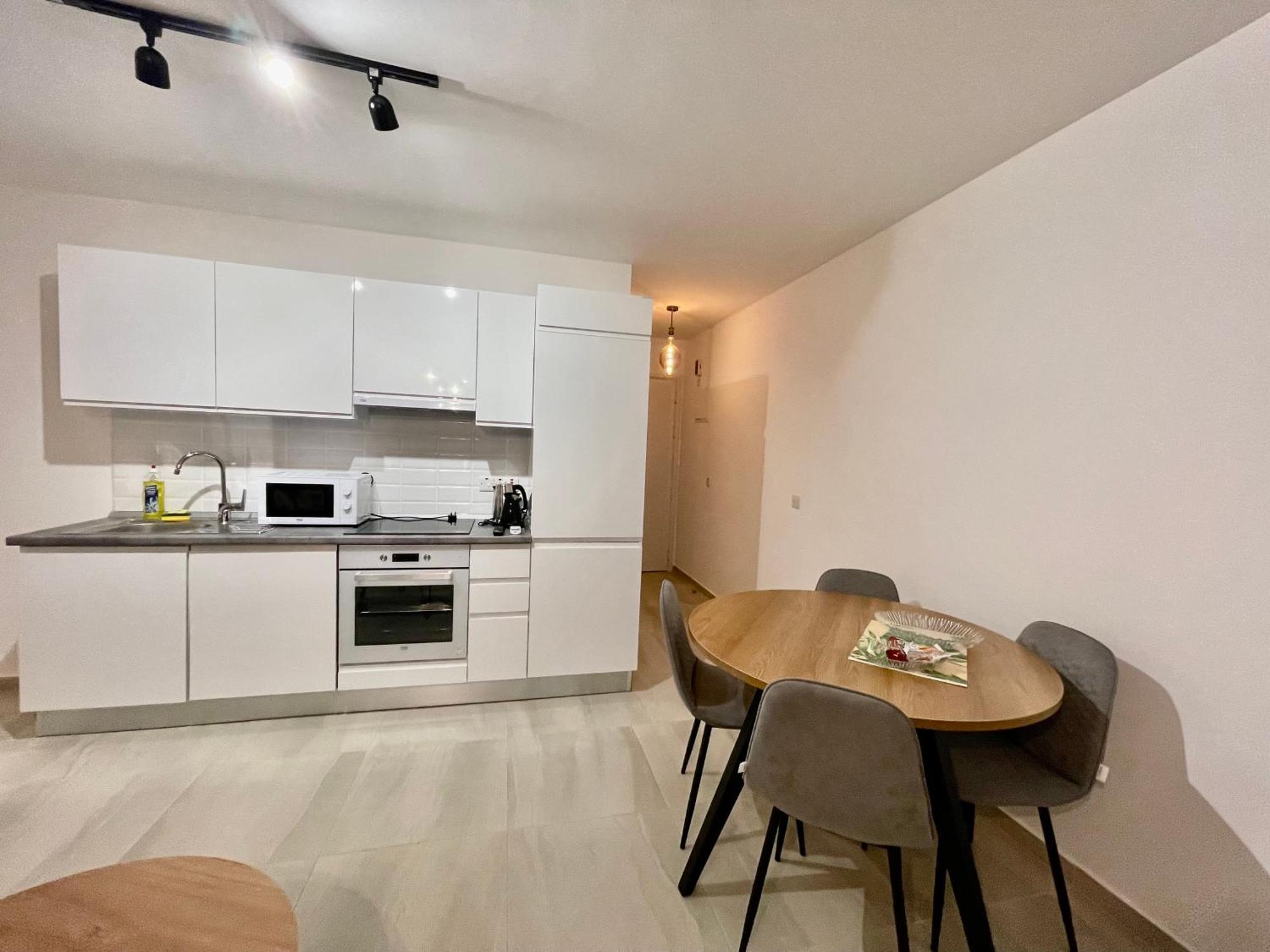 Sweetness Apartment By The Sea Vokolidha エクステリア 写真
